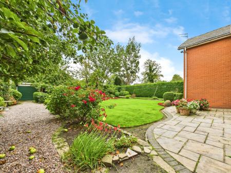 5 bedroom Detached house for sale in Albany Avenue, Prescot, L34