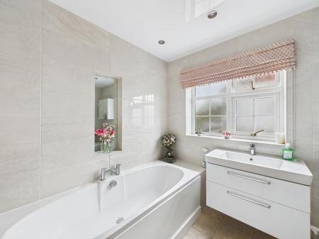 5 bedroom Detached house for sale in Albany Avenue, Prescot, L34