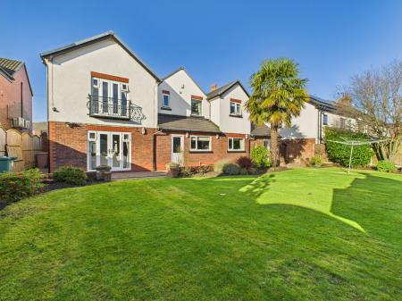 4 bedroom Detached house for sale in Bleak Hill Road, Windle, St Helens, WA10