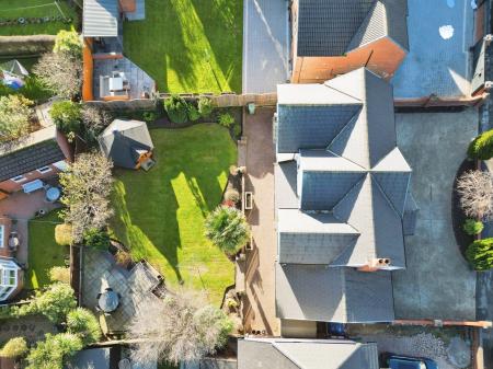 4 bedroom Detached house for sale in Bleak Hill Road, Windle, St Helens, WA10