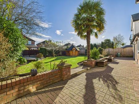 4 bedroom Detached house for sale in Bleak Hill Road, Windle, St Helens, WA10