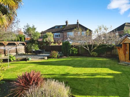 4 bedroom Detached house for sale in Bleak Hill Road, Windle, St Helens, WA10