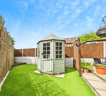 3 bedroom Semi-detached house for sale in Braeside Crescent, Billinge, WN5