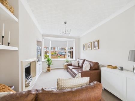 3 bedroom Semi-detached house for sale in Braeside Crescent, Billinge, WN5