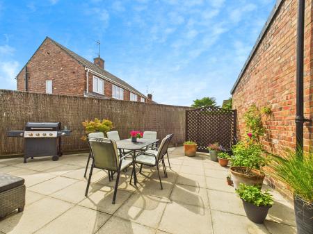 3 bedroom Semi-detached house for sale in Braeside Crescent, Billinge, WN5