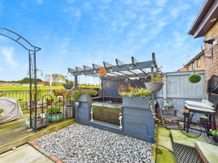 2 bedroom Semi-detached house for sale in Brookside Way, St Helens, WA11