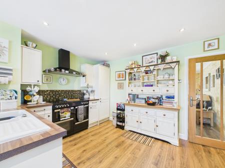 2 bedroom Semi-detached house for sale in Brookside Way, St Helens, WA11