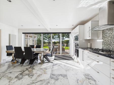 4 bedroom Detached house for sale in Calday Grove, St Helens, WA11