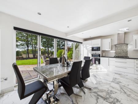 4 bedroom Detached house for sale in Calday Grove, St Helens, WA11