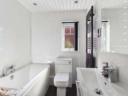 4 bedroom Detached house for sale in Calday Grove, St Helens, WA11