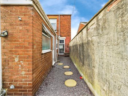 2 bedroom End of terrace house for sale in Chapel Street, Haydock, WA11