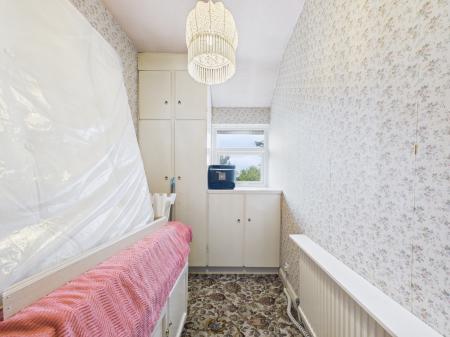 6 bedroom Semi-detached house for sale in Clipsley Lane, Haydock, WA11