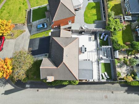 4 bedroom Detached house for sale in Columbine Way, New Bold, St Helens, WA9