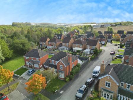 4 bedroom Detached house for sale in Columbine Way, New Bold, St Helens, WA9