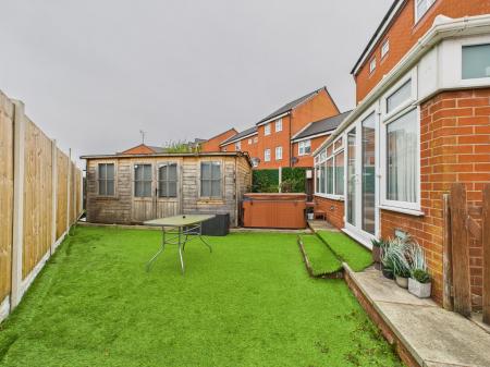 4 bedroom Semi-detached house for sale in Deerfield Close, St Helens, WA9