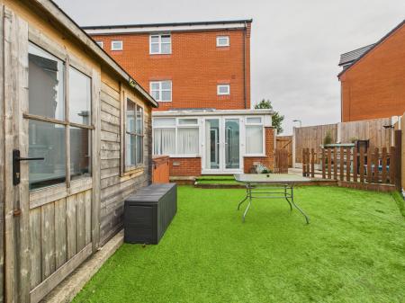 4 bedroom Semi-detached house for sale in Deerfield Close, St Helens, WA9