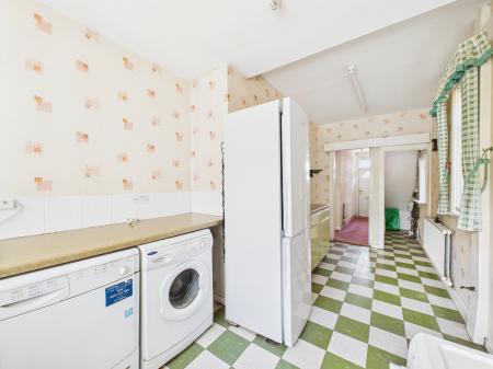 3 bedroom Semi-detached house for sale in Doulton Street, West Park, St Helens, WA10