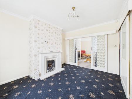 3 bedroom Semi-detached house for sale in Doulton Street, West Park, St Helens, WA10