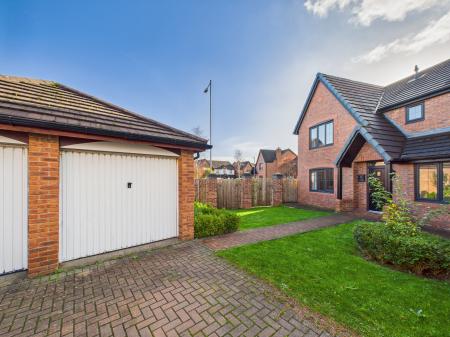 4 bedroom Detached house for sale in Dovecote Drive, Haydock, St Helens, WA11
