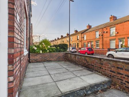 3 bedroom Semi-detached house for sale in Edge Street, Nutgrove, St Helens, WA9