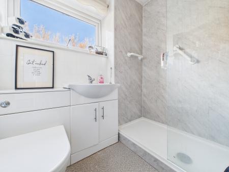 3 bedroom Semi-detached house for sale in Farndon Avenue, Sutton Manor, St Helens, WA9