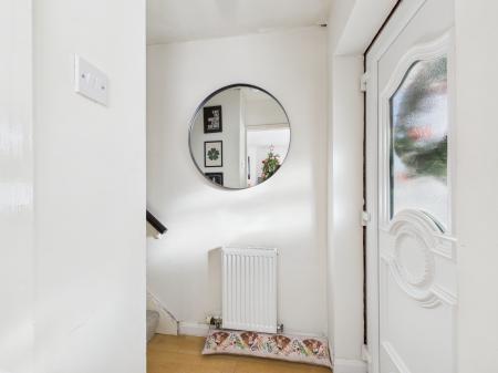 3 bedroom Semi-detached house for sale in Farndon Avenue, Sutton Manor, St Helens, WA9