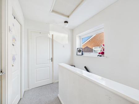 3 bedroom Semi-detached house for sale in Farndon Avenue, Sutton Manor, St Helens, WA9