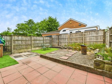 3 bedroom Semi-detached house for sale in Gartons Lane, Sutton Manor, St Helens, WA9