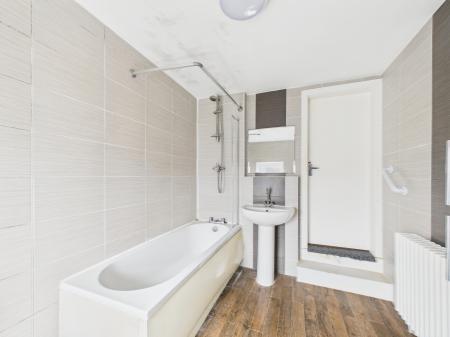 2 bedroom Terraced House for sale in Grafton Street, Newtown, St Helens, WA10