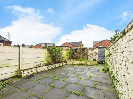 2 bedroom Terraced House for sale in Grafton Street, Newtown, St Helens, WA10