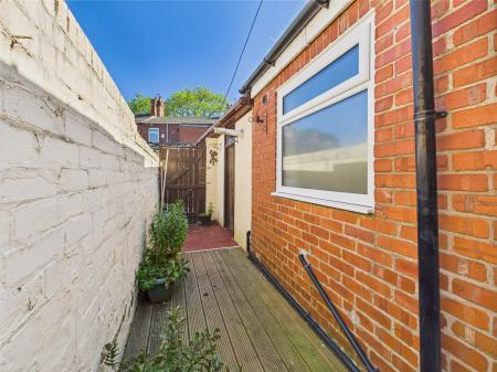 2 bedroom Terraced House for sale in Greenfield Road, Dentons Green, St Helens, WA10