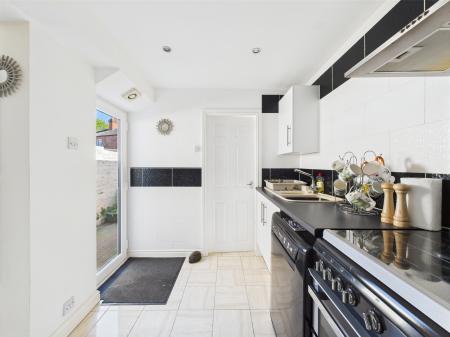 2 bedroom Terraced House for sale in Greenfield Road, Dentons Green, St Helens, WA10