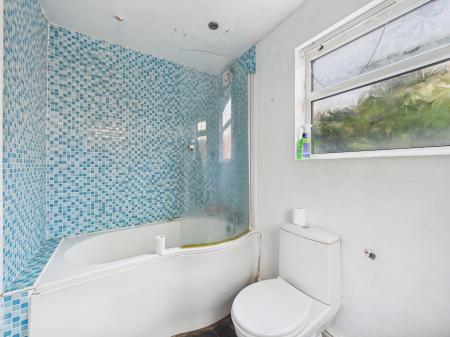 3 bedroom Terraced House for sale in Hall Street, St Helens Central, St Helens, WA10