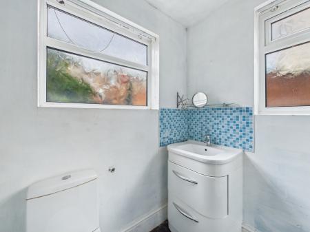 3 bedroom Terraced House for sale in Hall Street, St Helens Central, St Helens, WA10