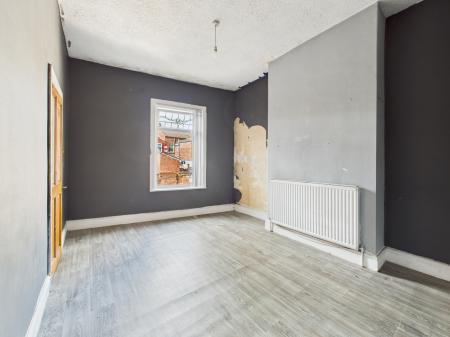 3 bedroom Terraced House for sale in Hall Street, St Helens Central, St Helens, WA10