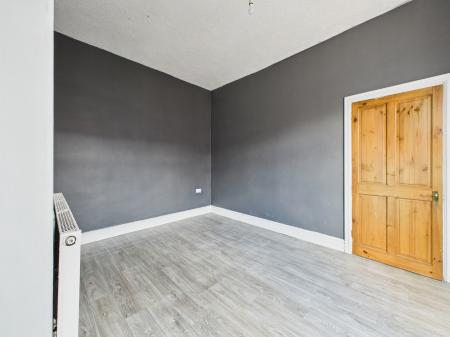 3 bedroom Terraced House for sale in Hall Street, St Helens Central, St Helens, WA10