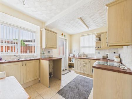 3 bedroom Semi-detached house for sale in Haweswater Avenue, Haydock, WA11