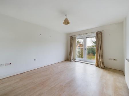 1 bedroom Flat for sale in Heyeswood, Haydock, WA11