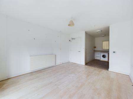 1 bedroom Flat for sale in Heyeswood, Haydock, WA11