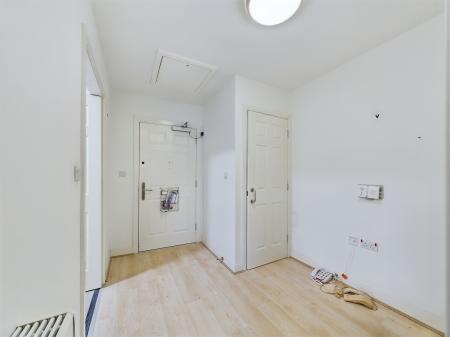 1 bedroom Flat for sale in Heyeswood, Haydock, WA11