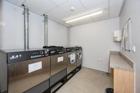 1 bedroom Flat for sale in Heyeswood, Haydock, WA11