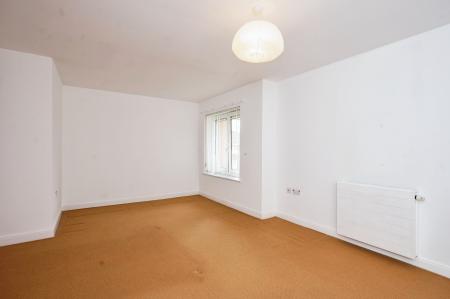 1 bedroom Flat for sale in Heyeswood, Haydock, WA11