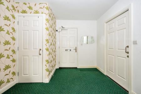 1 bedroom Flat for sale in Heyeswood, Haydock, WA11