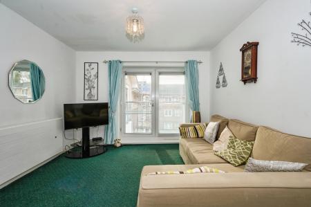 1 bedroom Flat for sale in Heyeswood, Haydock, WA11