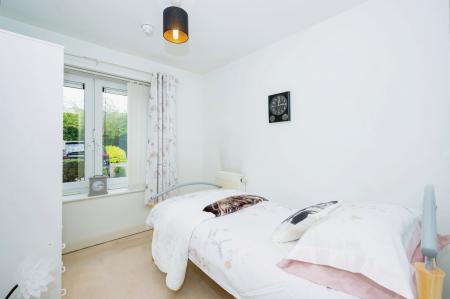 2 bedroom Apartment for sale in Heyeswood, Haydock, WA11