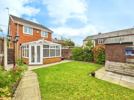 3 bedroom Detached house for sale in Kenyons Lane South, St Helens, Haydock, WA11