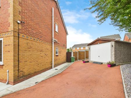 3 bedroom Detached house for sale in Kenyons Lane South, St Helens, Haydock, WA11