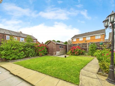 3 bedroom Detached house for sale in Kenyons Lane South, St Helens, Haydock, WA11