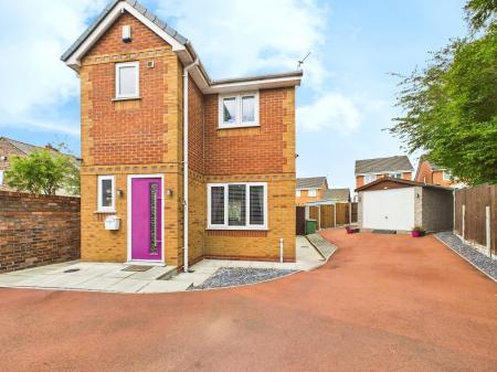 3 bedroom Detached house for sale in Kenyons Lane South, St Helens, Haydock, WA11