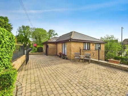 4 bedroom Detached house for sale in Main Street, Billinge, WN5